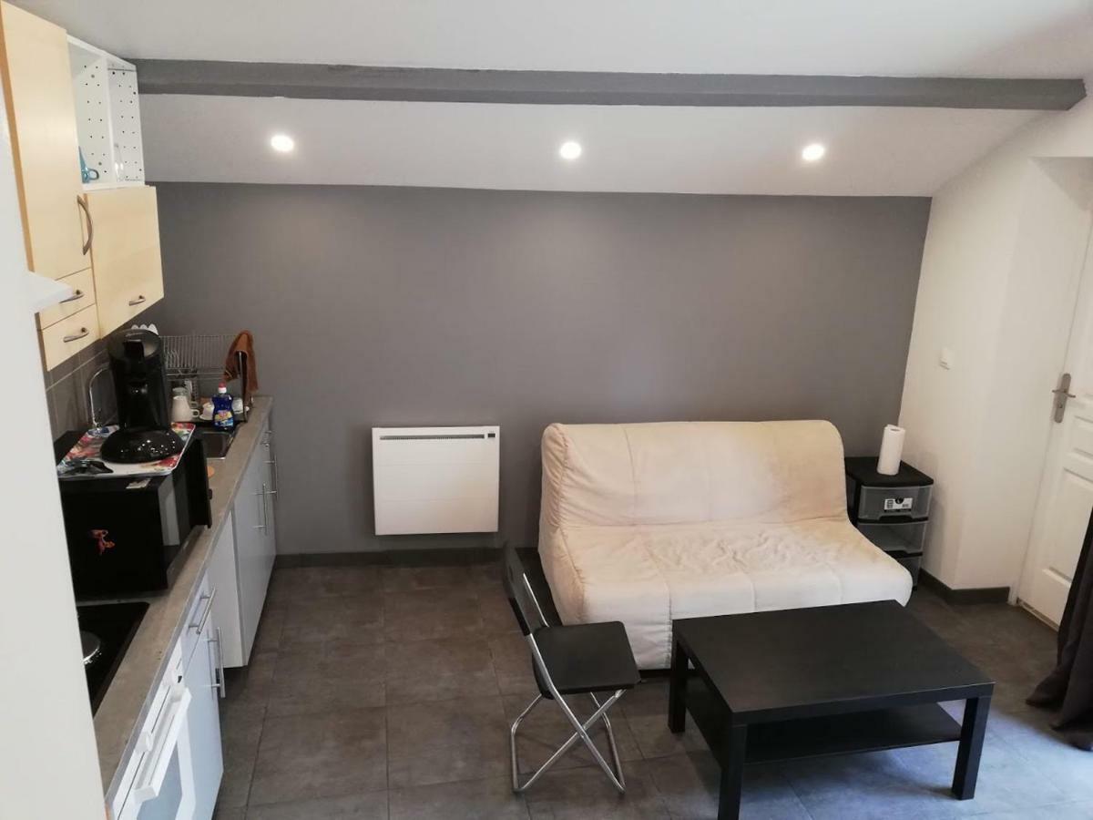 Maison Duplex & Appartement Sur Cour La Ferte-Gaucher Экстерьер фото